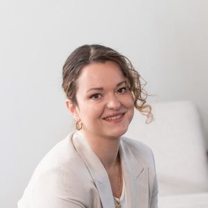 Porträt von Ann-Katrin Stemmer, Vertrieb der Gisbo Softwareentwicklung in Zweibrücken
